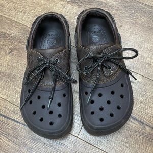 Rare Crocs pit crew islander lace up boat shoes men’s 8